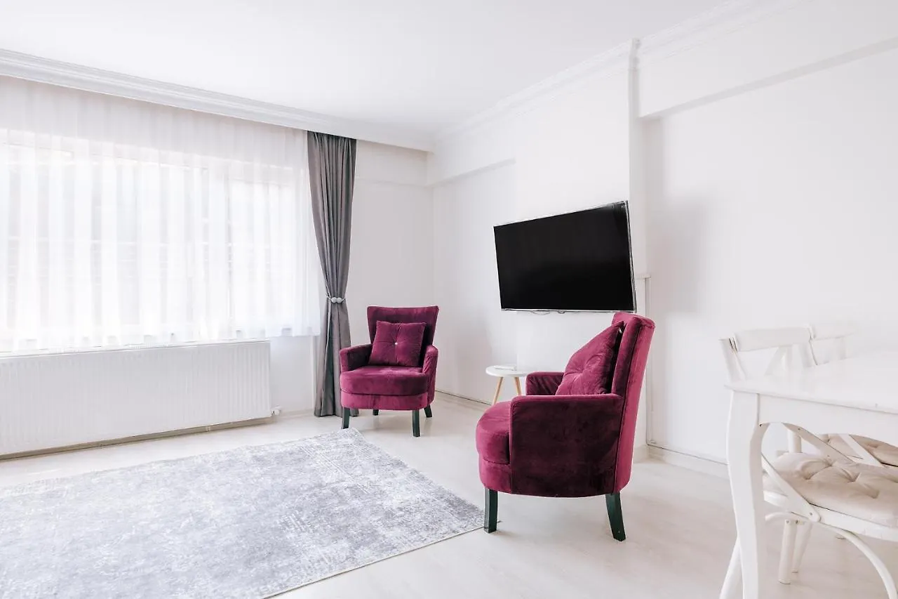 Charming Flat W Balcony Jacuzzi In Sisli Lägenhet Istanbul