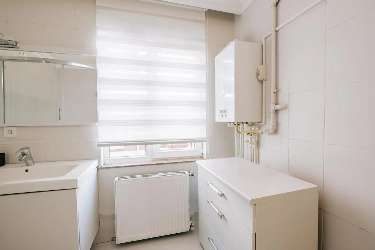 Charming Flat W Balcony Jacuzzi In Sisli Lägenhet Istanbul Turkiet